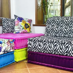 French Daybed Sofa: Levin