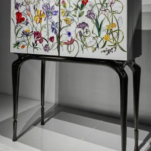 Crystal Inlay Furniture: Secret Garden Wine Cabinet (White)