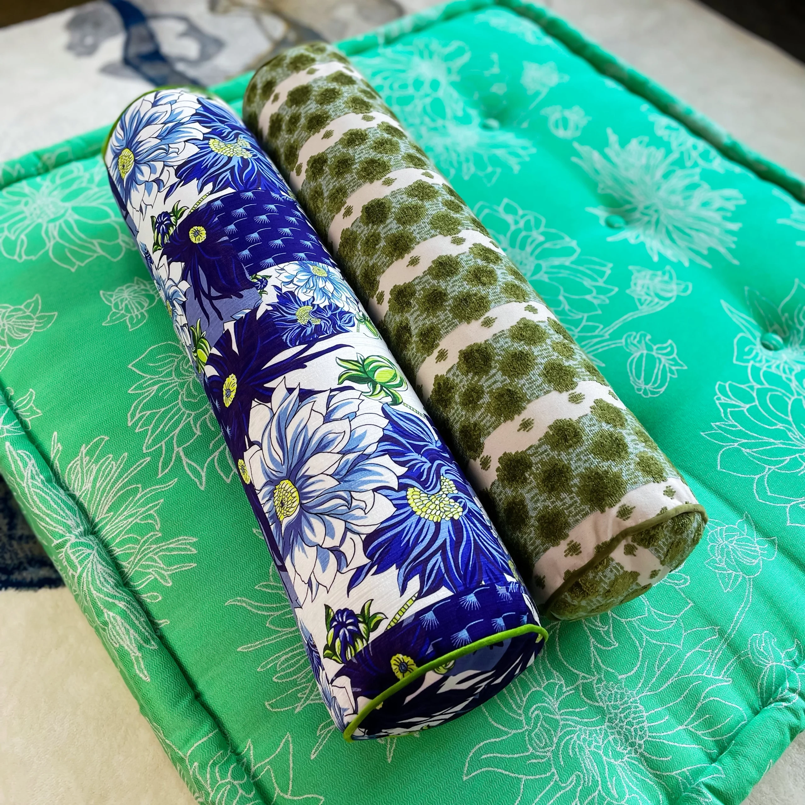 French Daybed Sofa : Mat Green