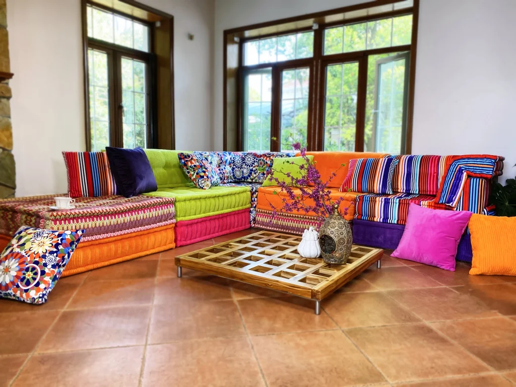 French Daybed Sofa: Meghan