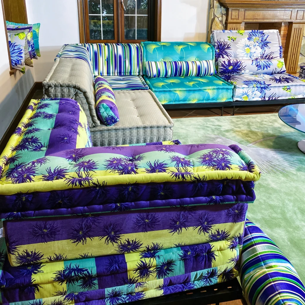 French Daybed Sofa: Mitch