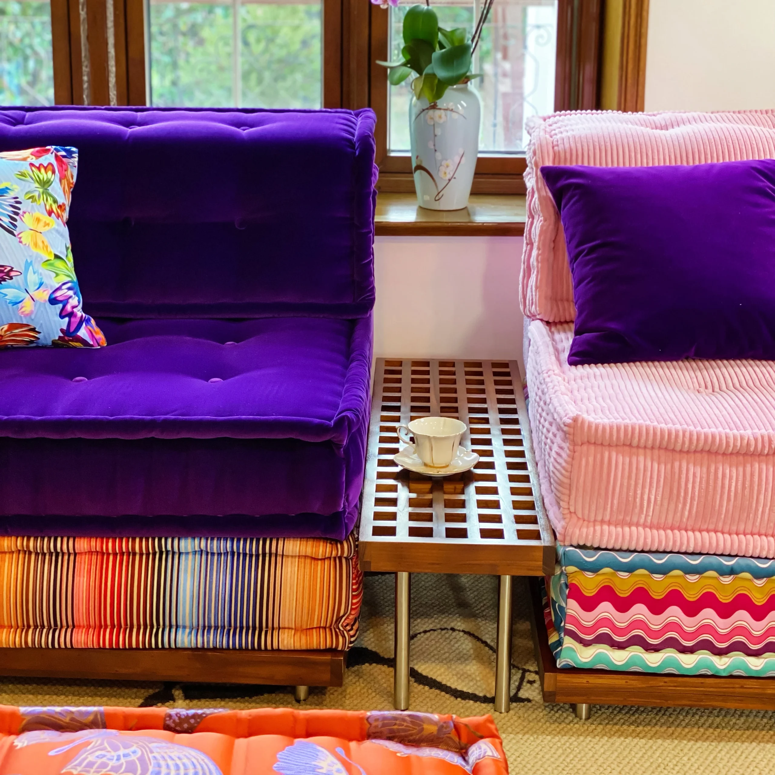 French Daybed Sofa: Nikki