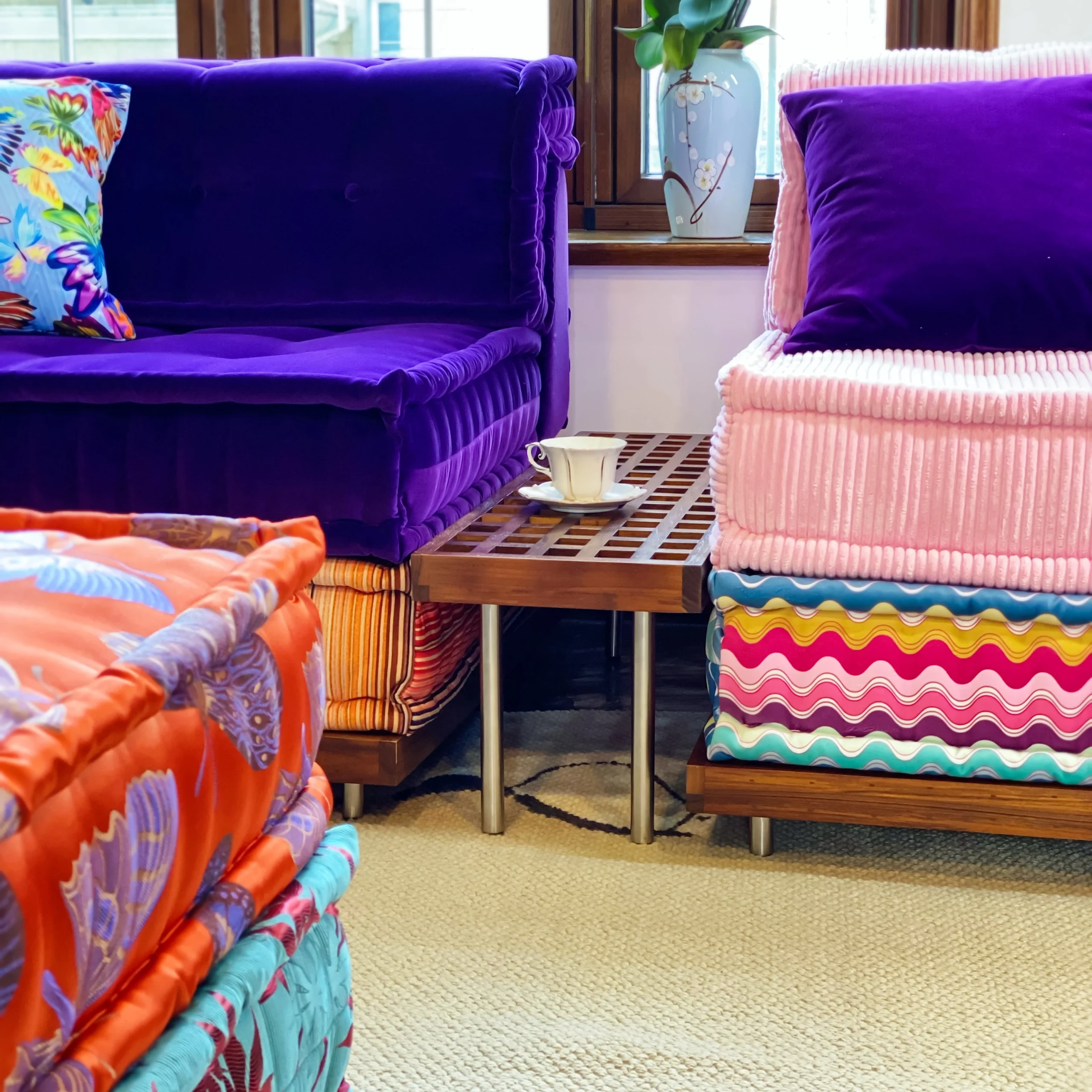 French Daybed Sofa: Nikki