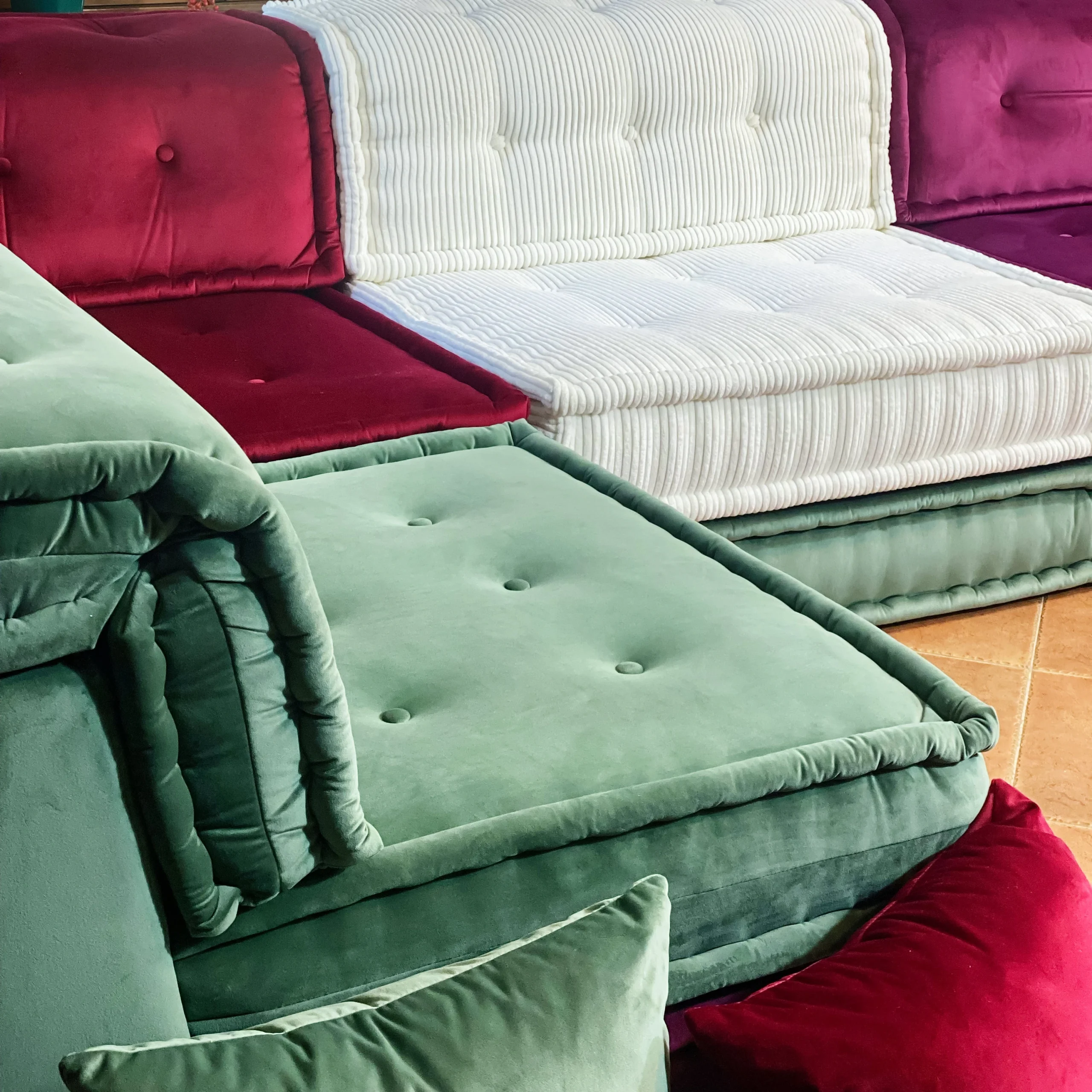 French Daybed Sofa: Trang