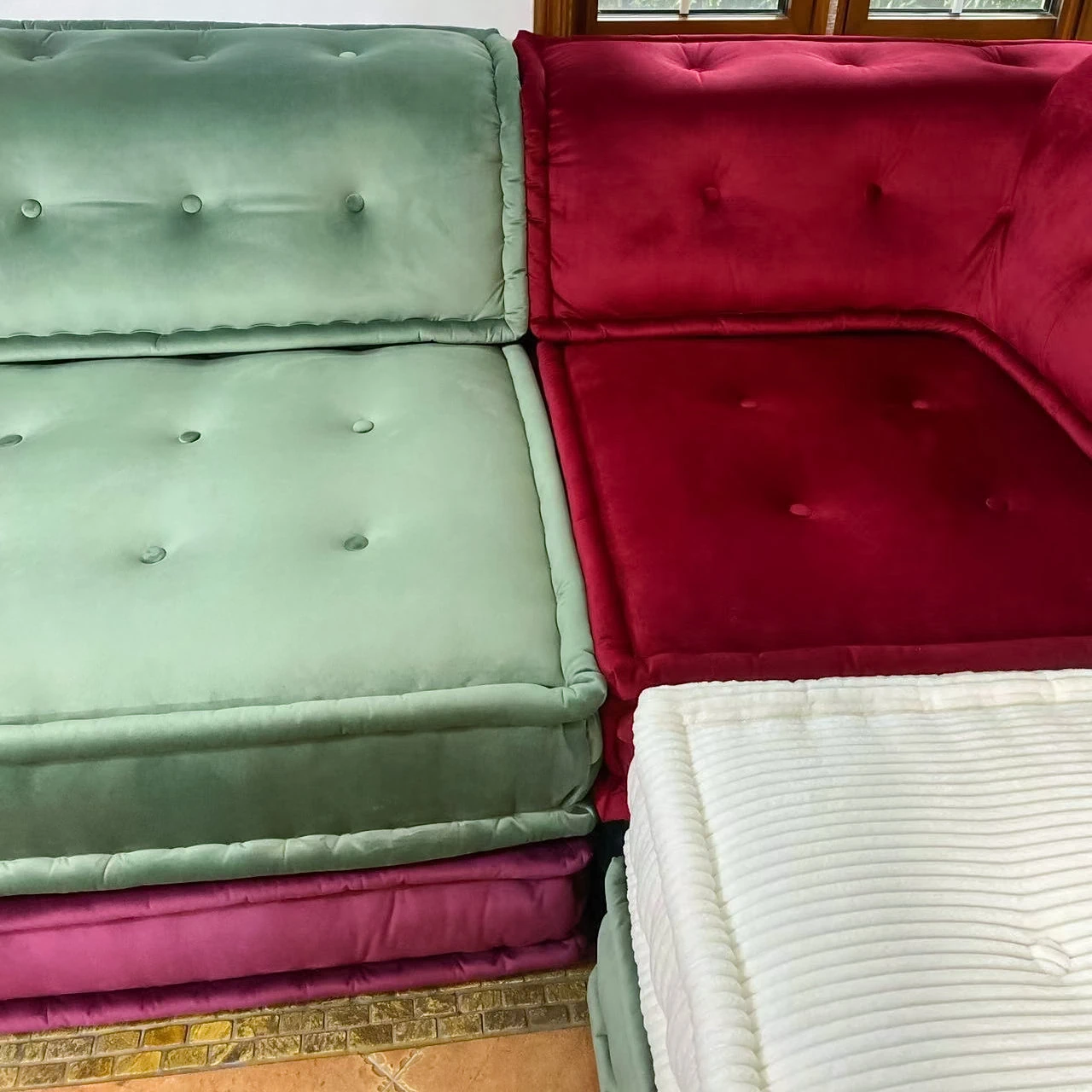 French Daybed Sofa: Trang