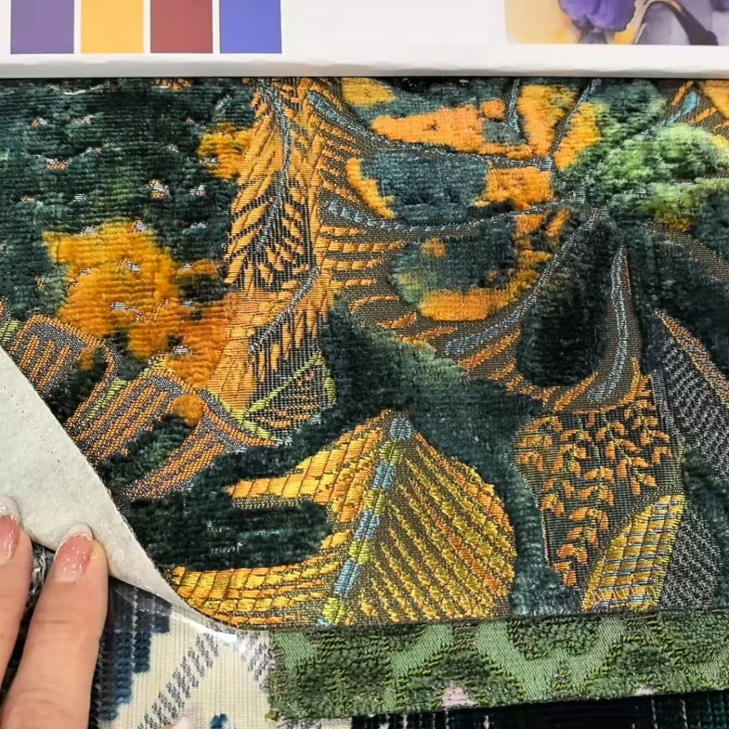 Fabric- Gorgeous Leafs 01