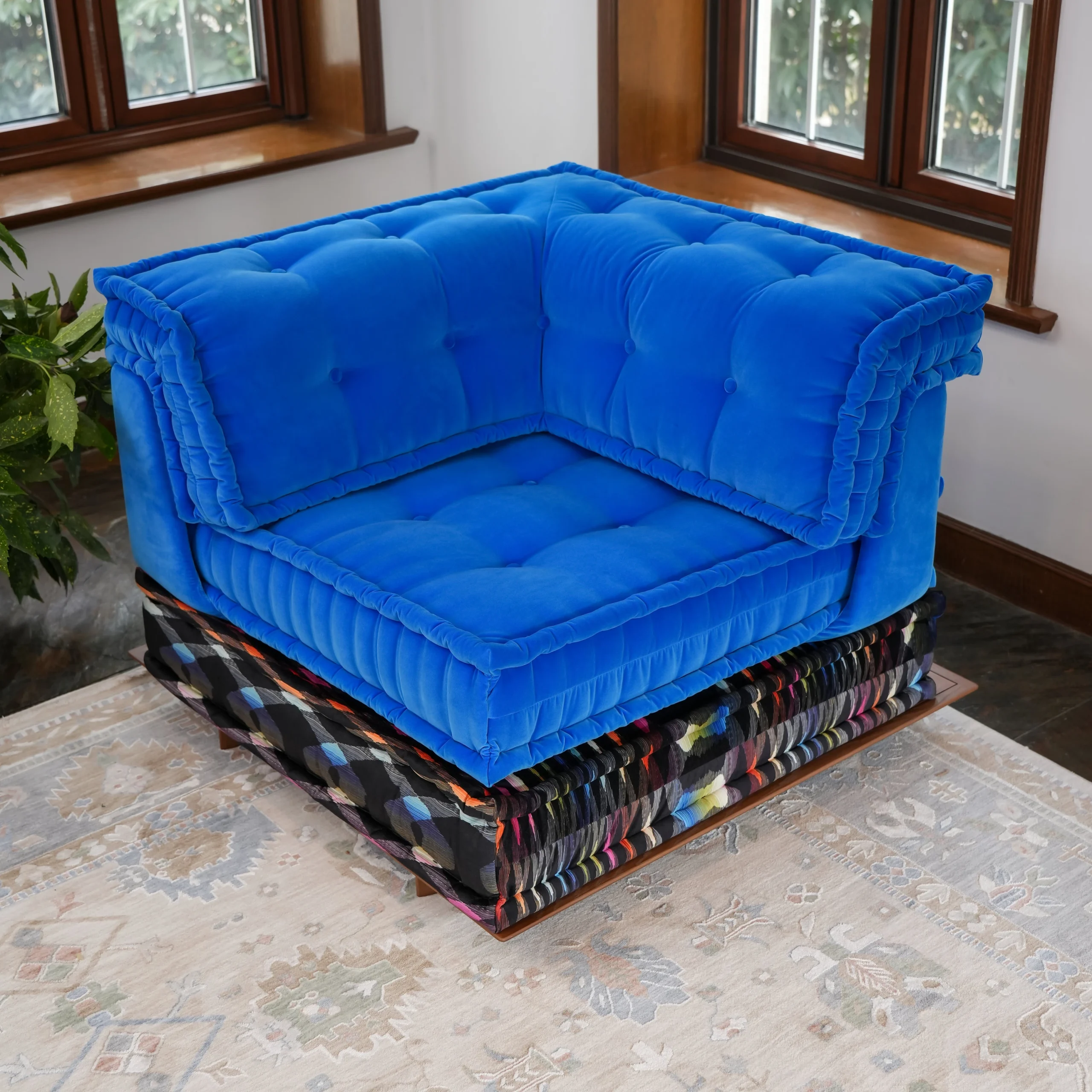 French Daybed Sofa: Bridget