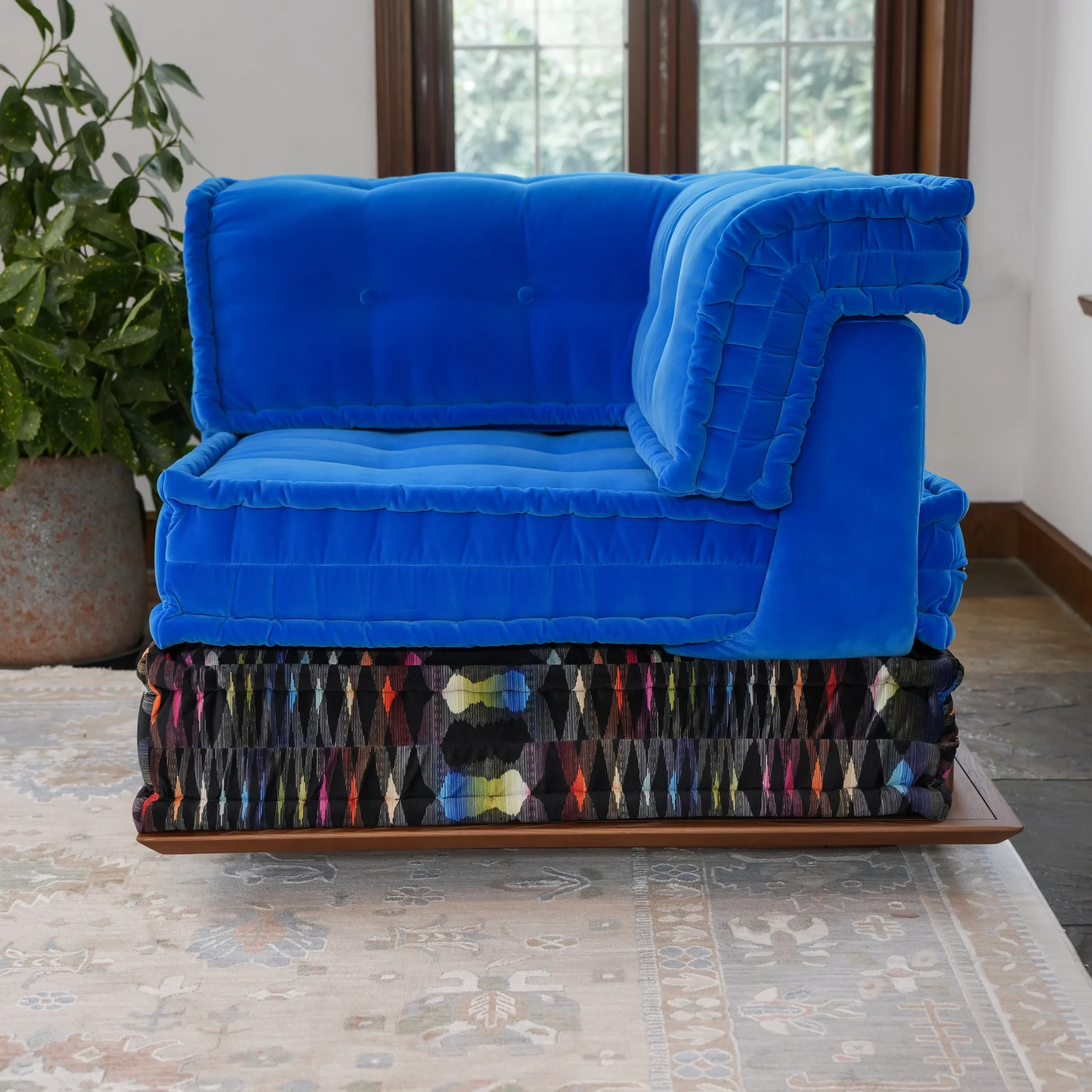 French Daybed Sofa: Bridget