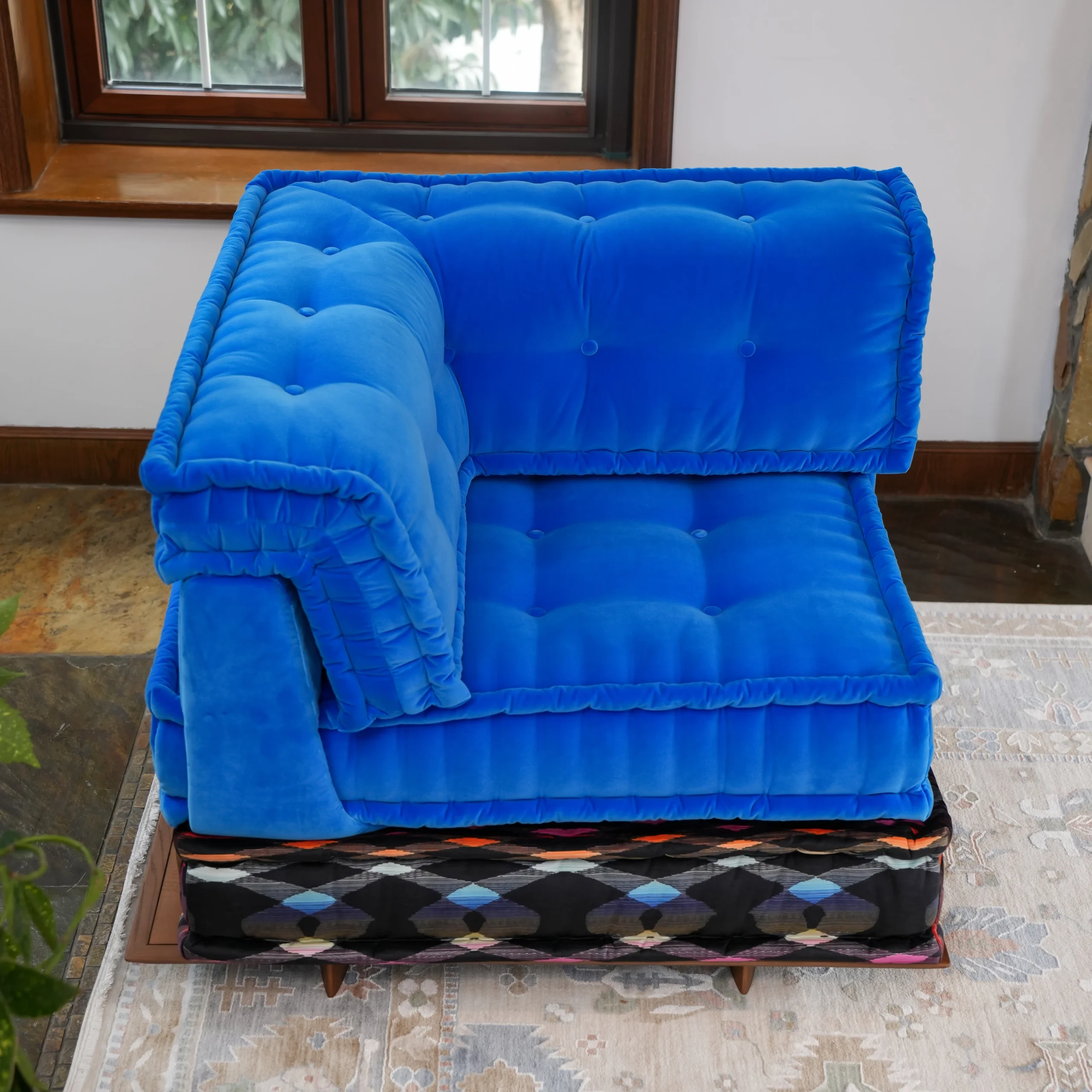 French Daybed Sofa: Bridget