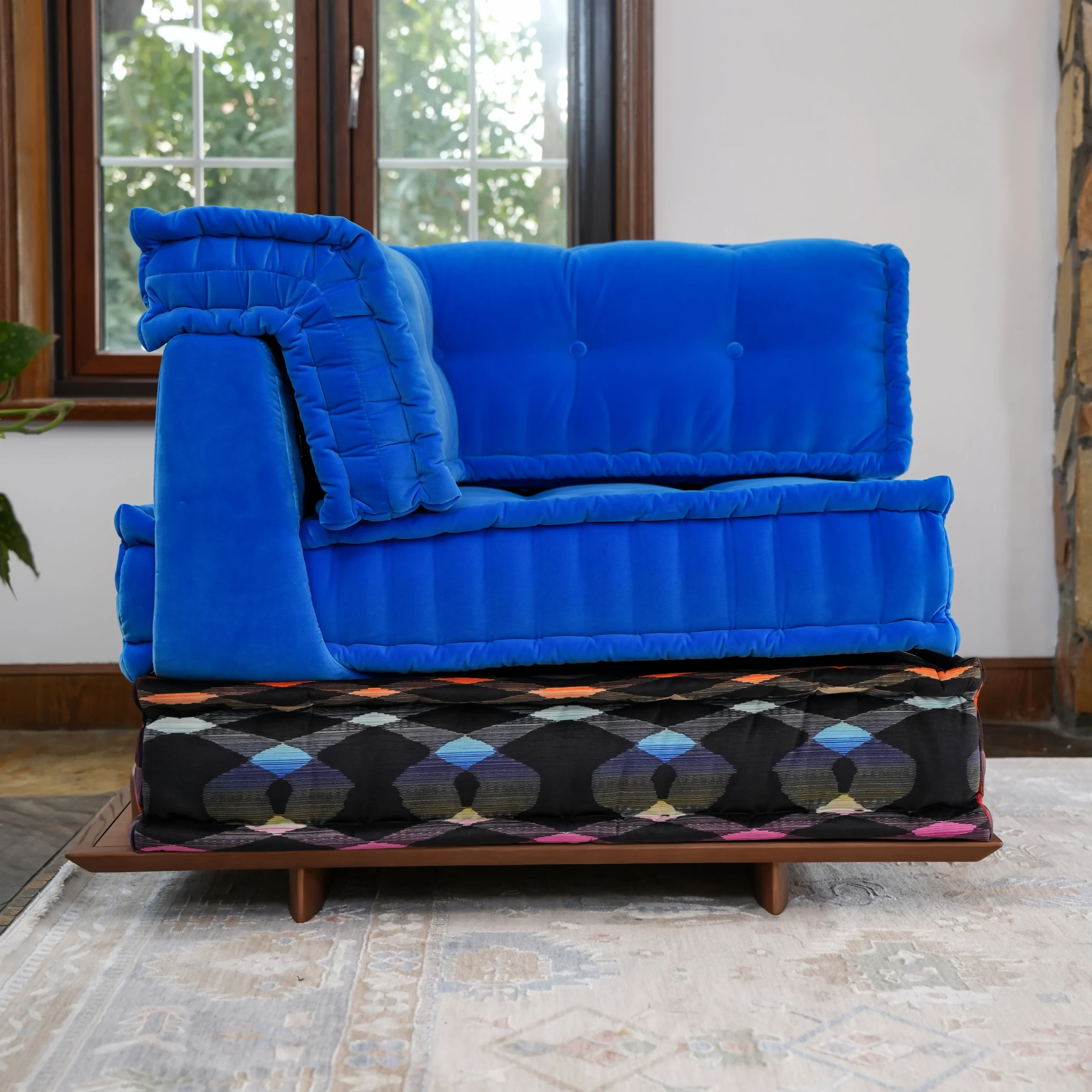 French Daybed Sofa: Bridget