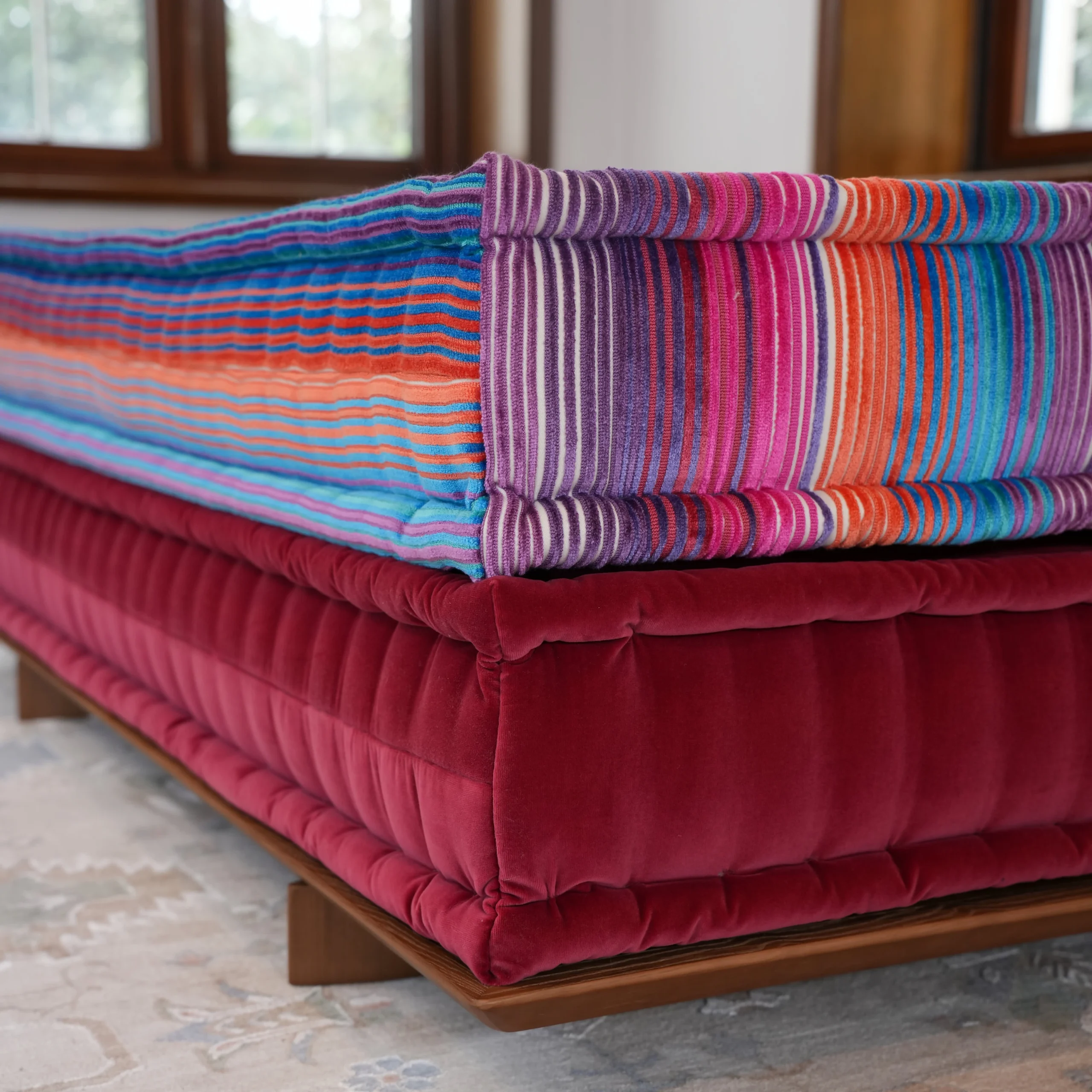 French Daybed Sofa: Diana