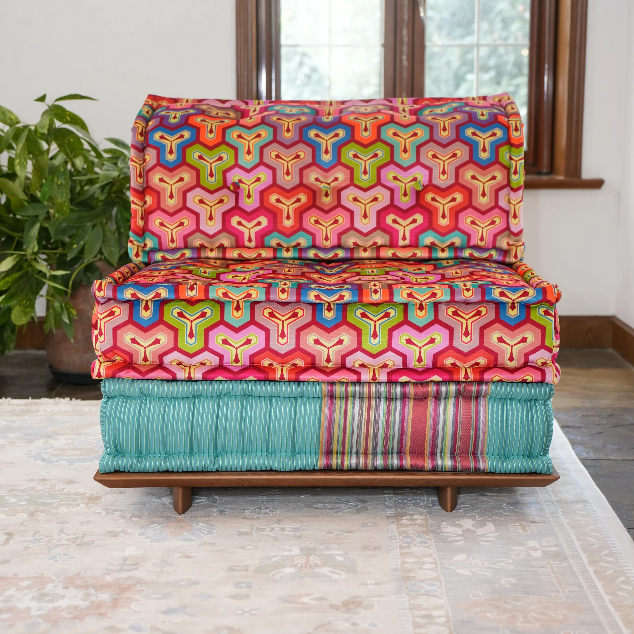 French Daybed Sofa: Leah