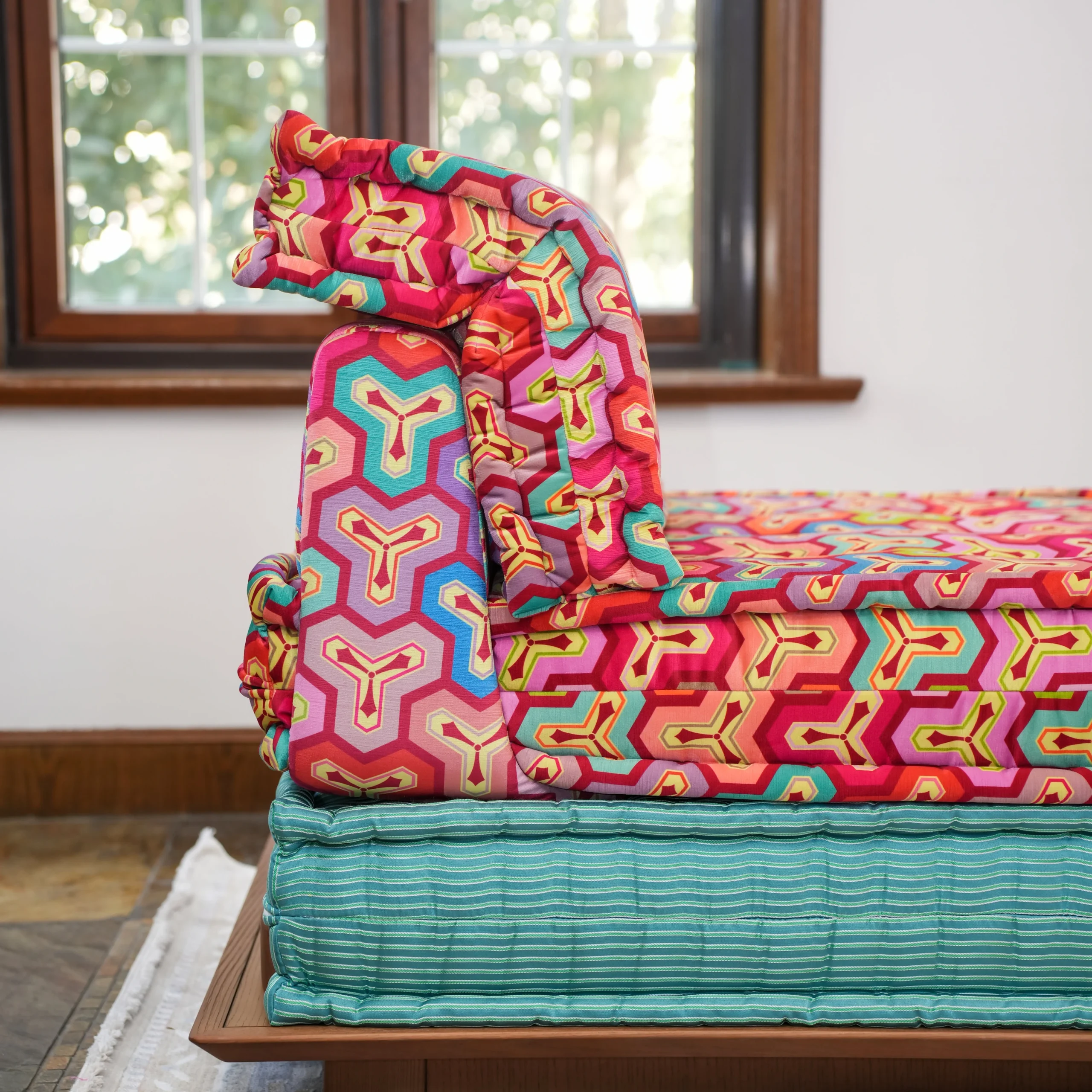 French Daybed Sofa: Leah