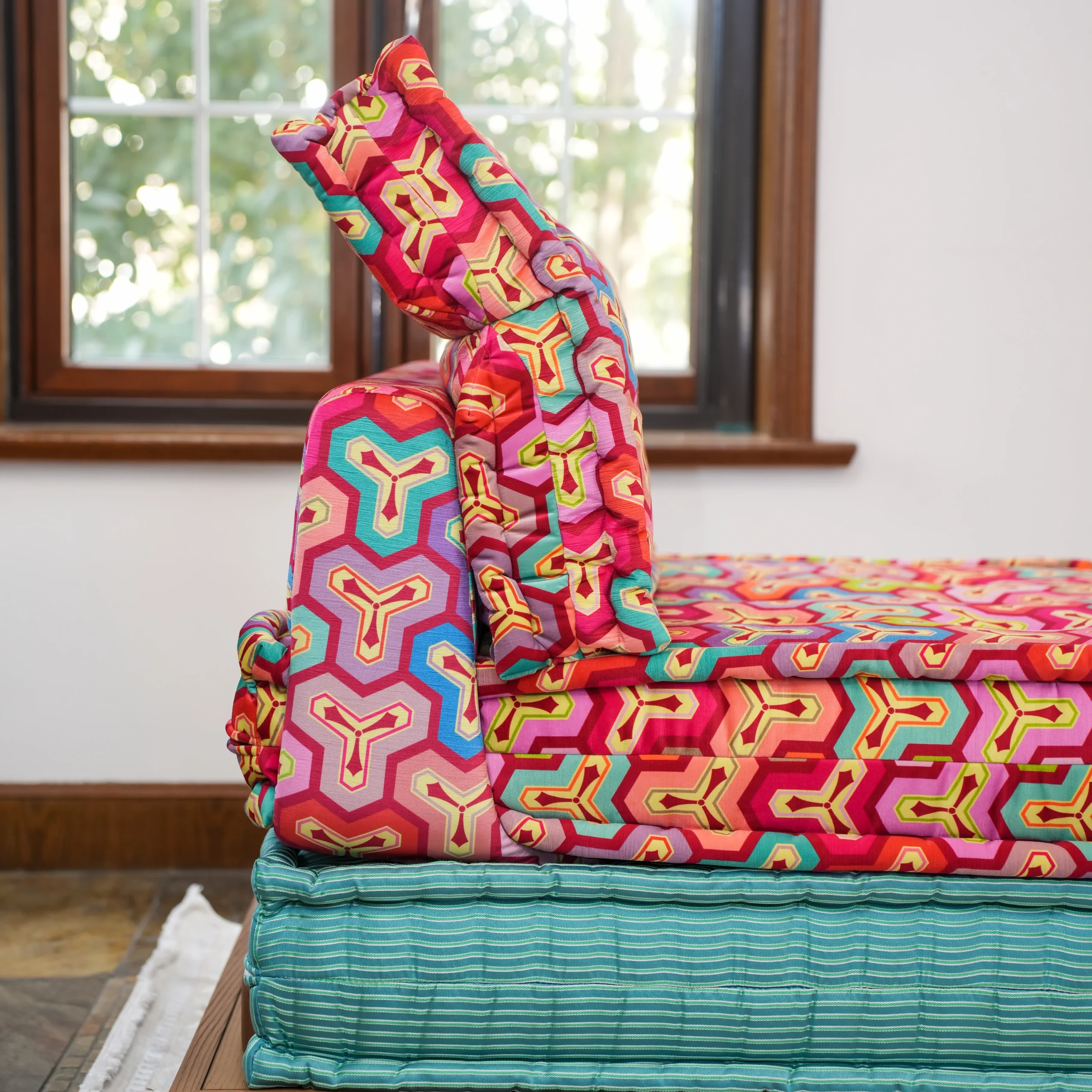 French Daybed Sofa: Leah