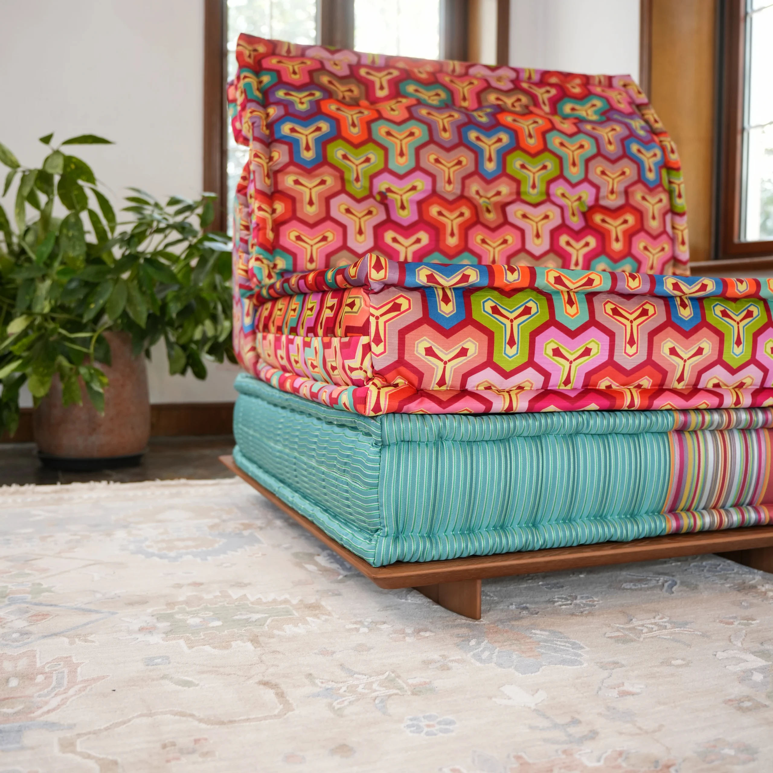 French Daybed Sofa: Leah