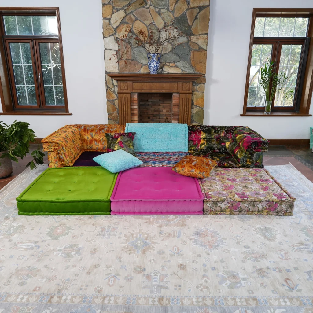 French Daybed Sofa: Colie