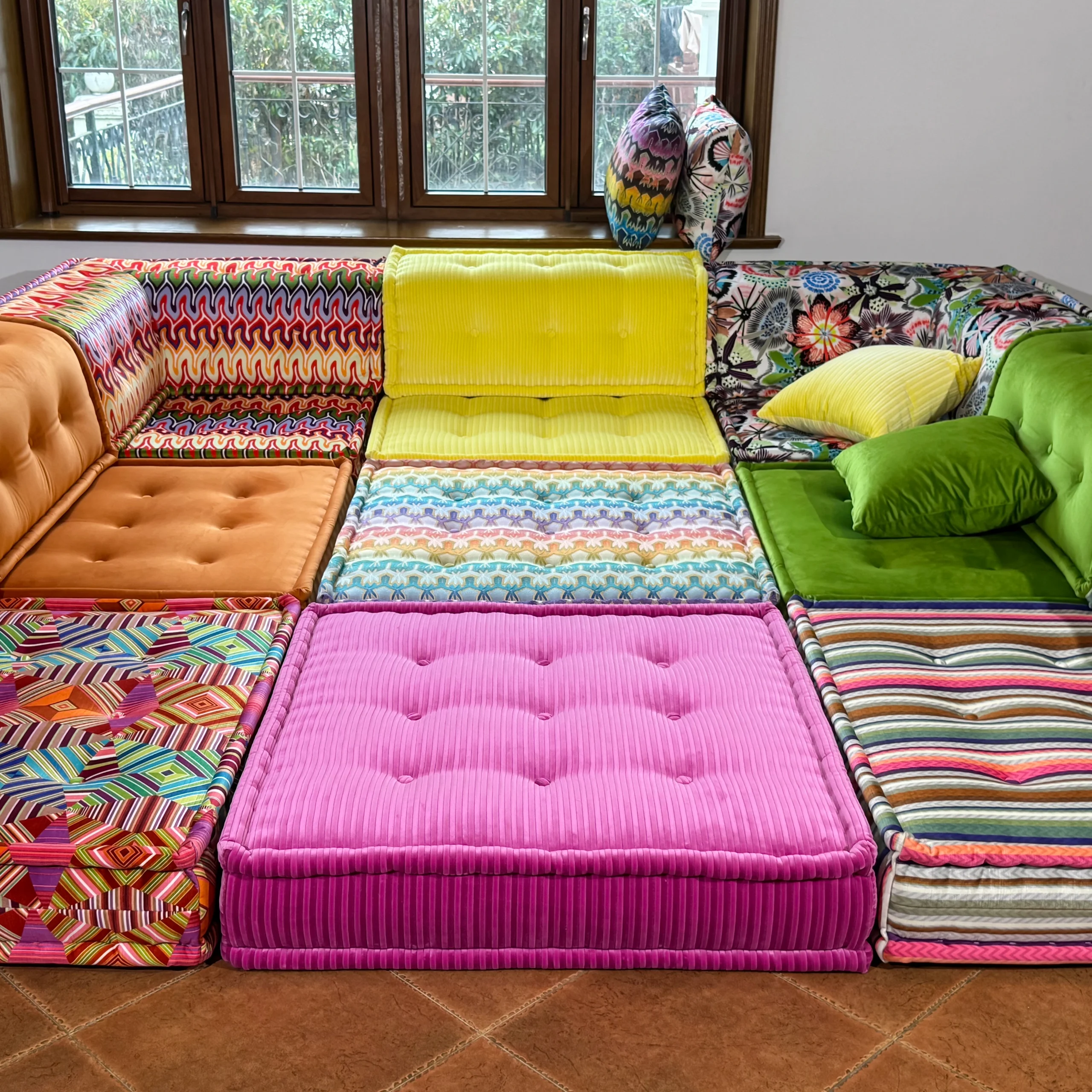 Mah Jong Set: French Daybed Sofa: Paul_M