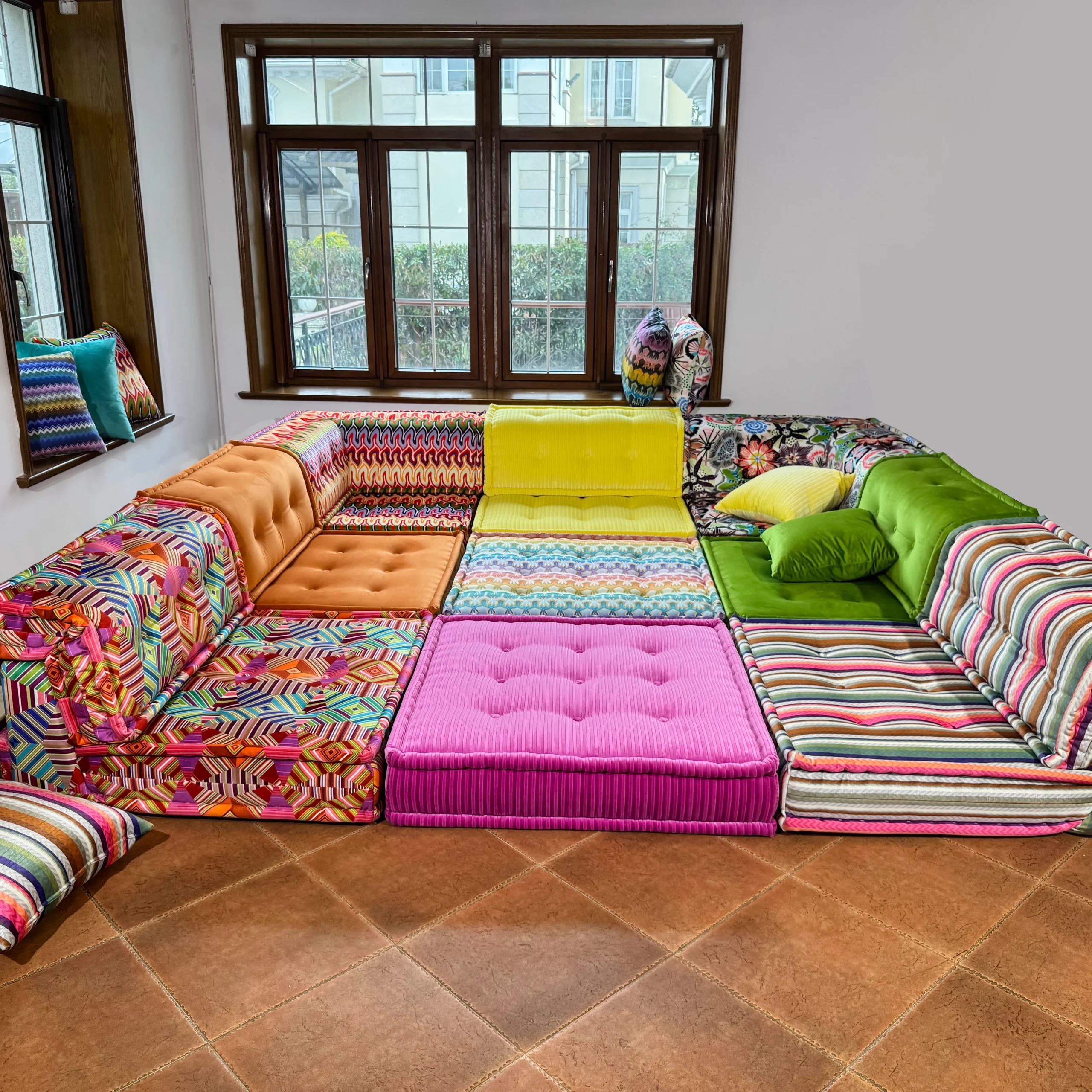 Mah Jong Set: French Daybed Sofa: Paul_M