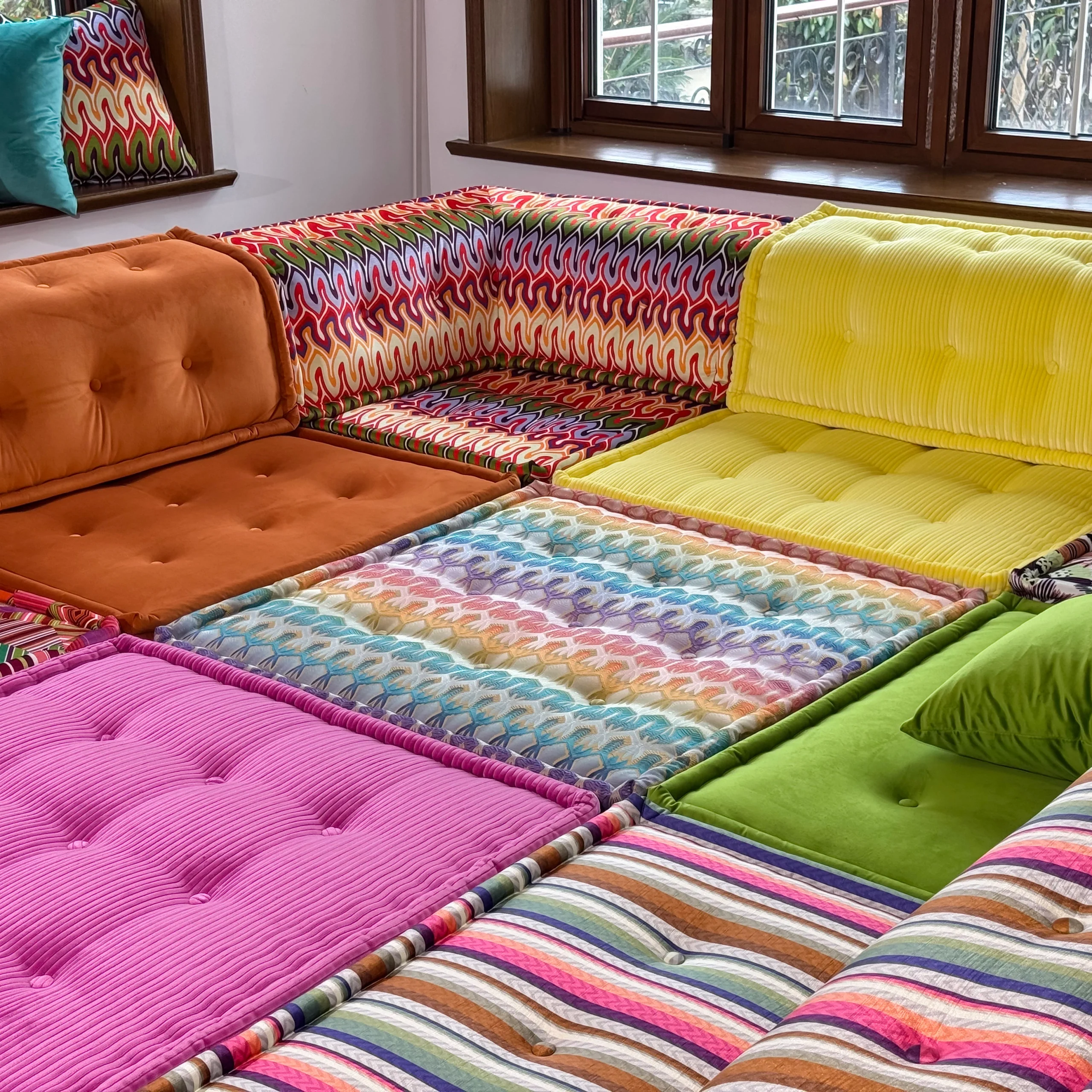 Mah Jong Set: French Daybed Sofa: Paul_M