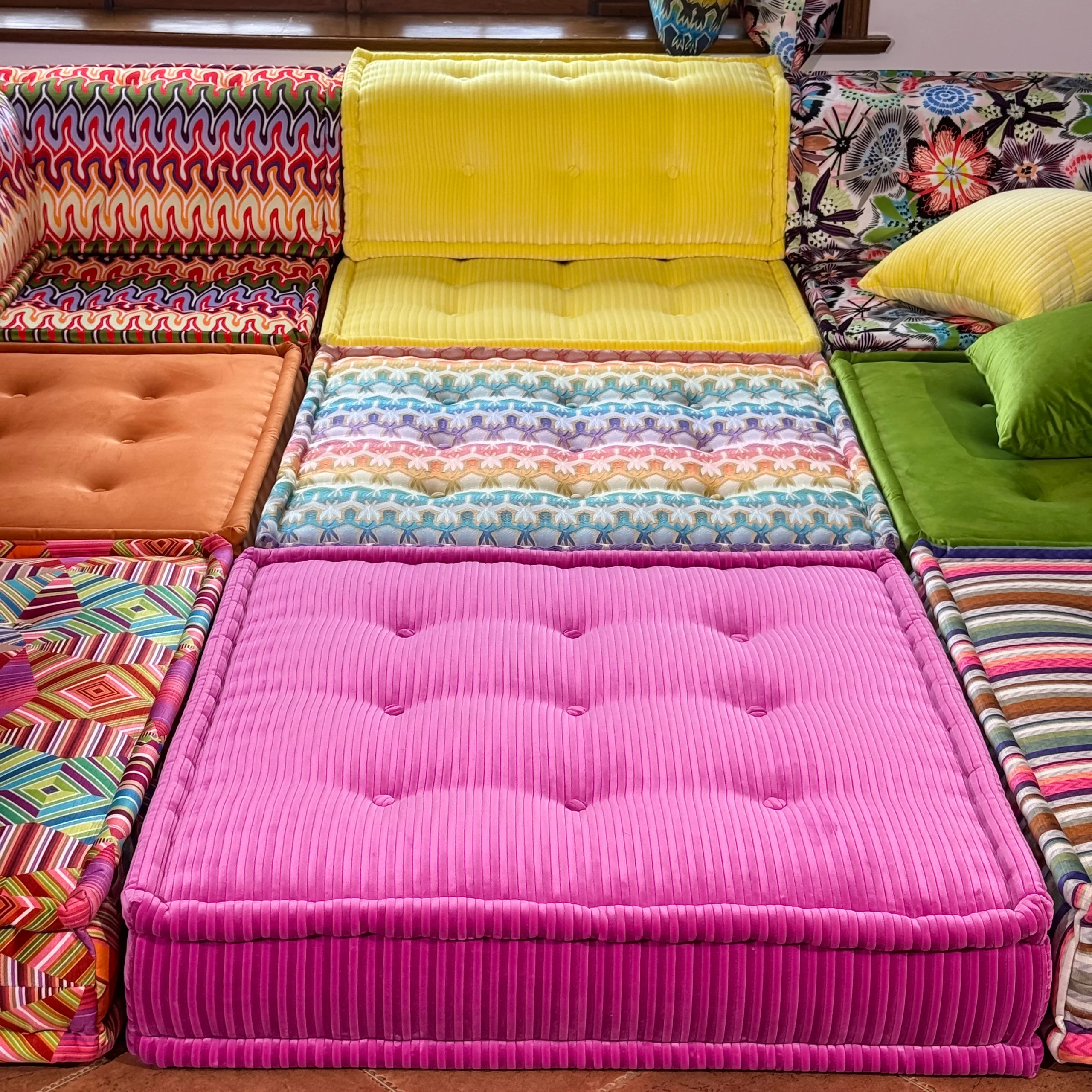Mah Jong Set: French Daybed Sofa: Paul_M