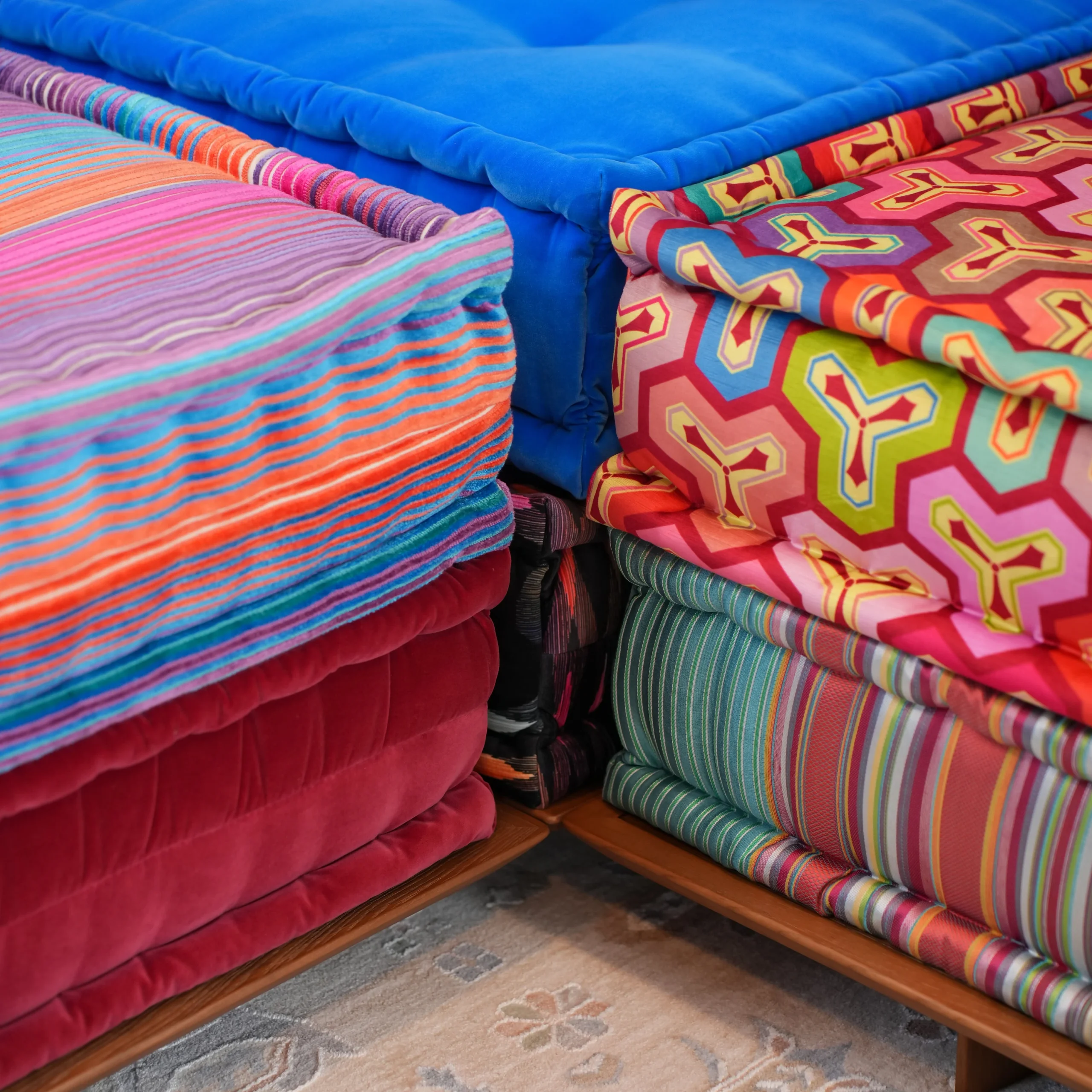 French Daybed Sofa: Leah