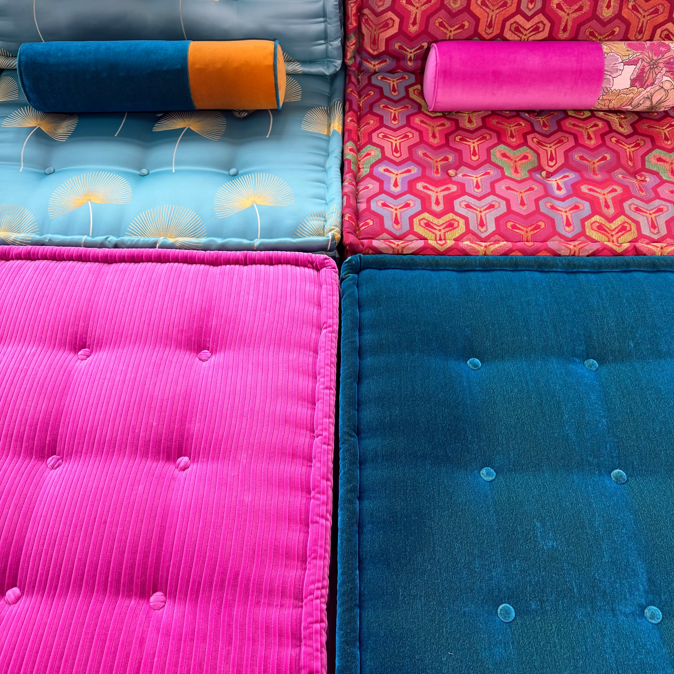 Mah Jong Set: Sukiat