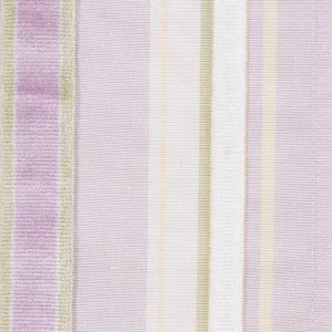 Fabric: Premium Velvet GL-VTV-18-49