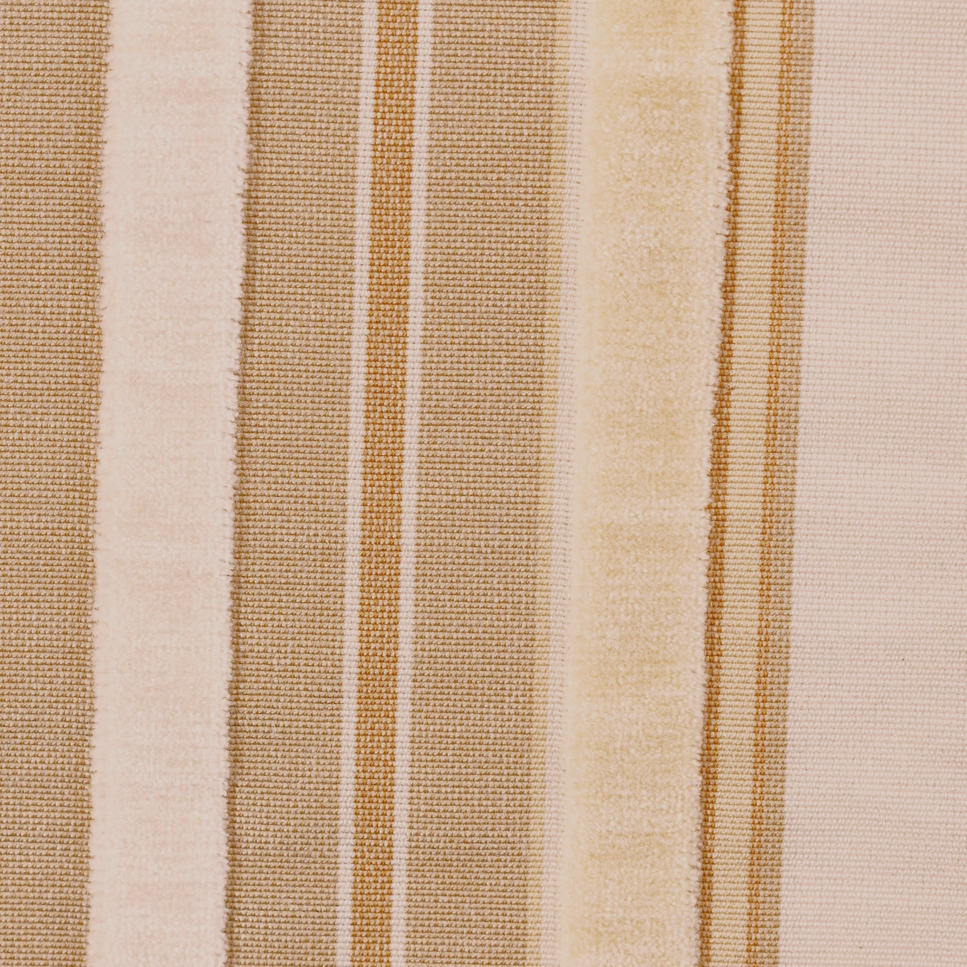 Premium Velvet GL-VTV-18-1000