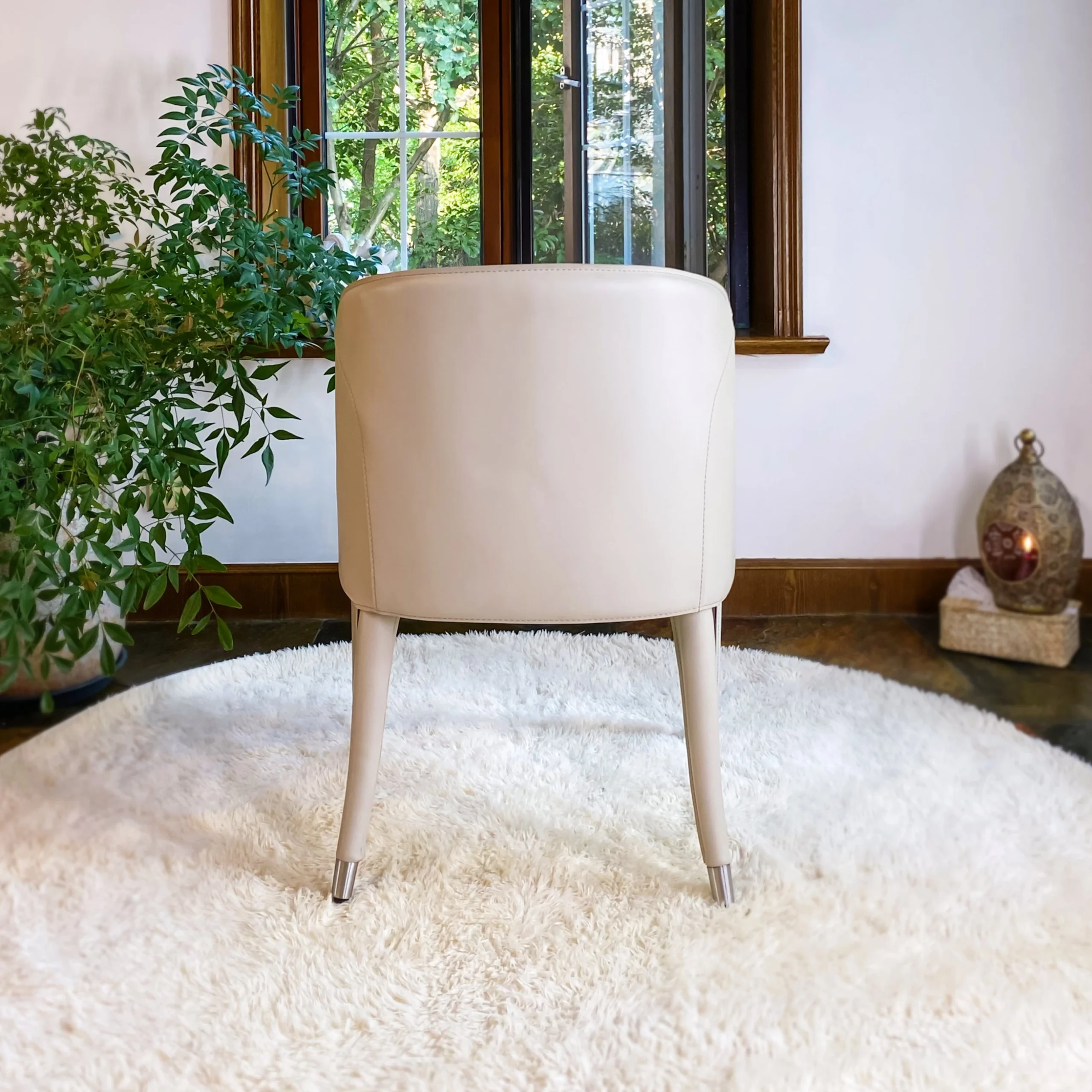 Upholstered Leather Chair (Purple & Oat)