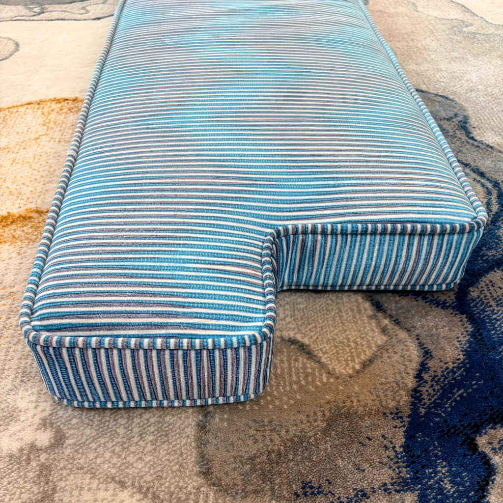 French Daybed Sofa :  Averie Irregular Window Cushion