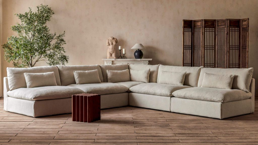 Sixpenny's Aria Grande corner sectional in a living room.