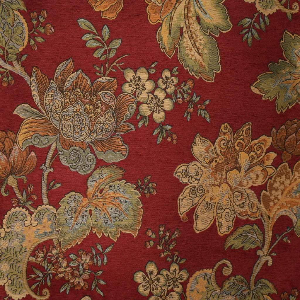 Crimson Jardin