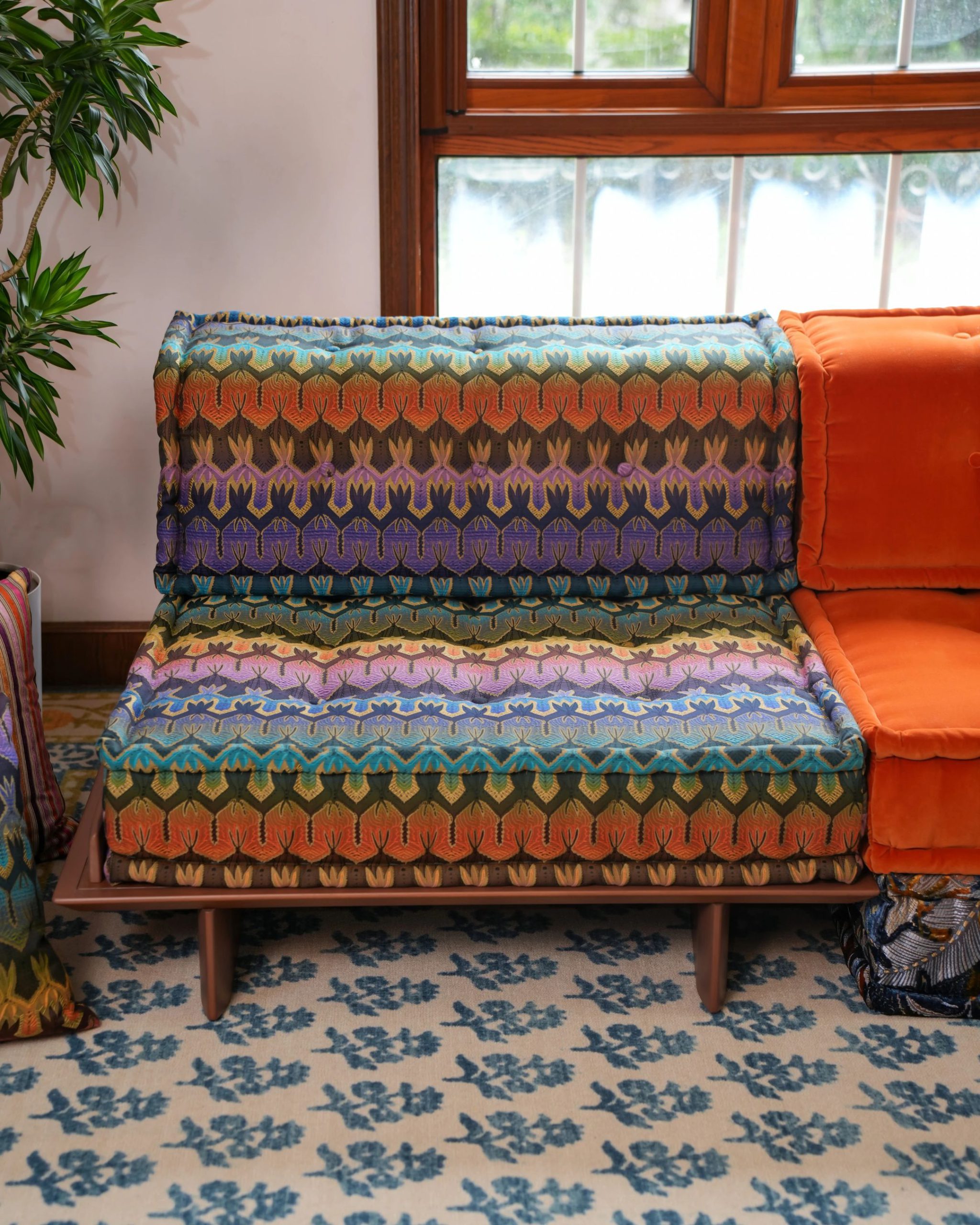 Indoor Sofa Base