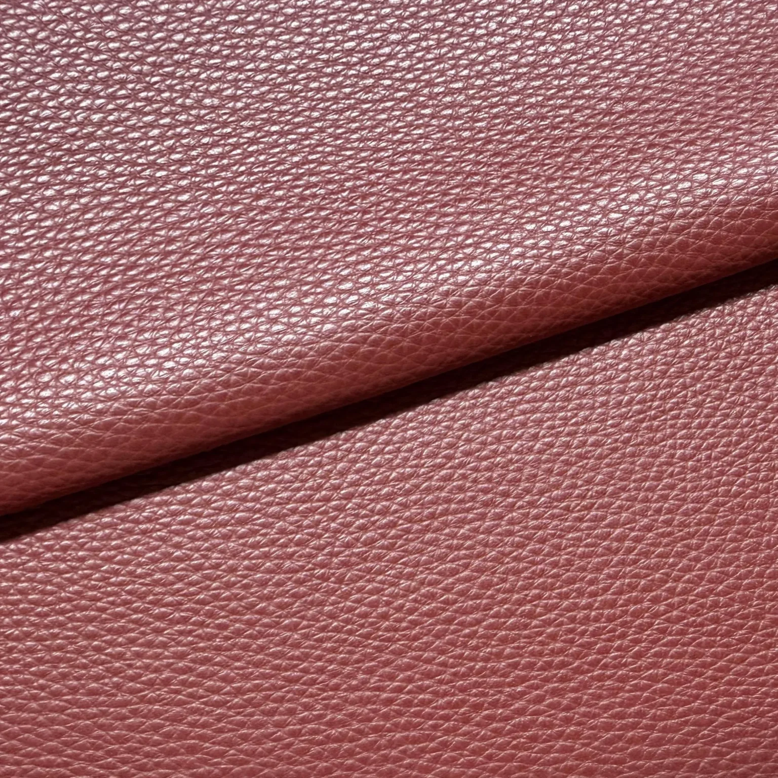 Semi-Aniline Leather – Master 01