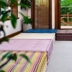 French Daybed Sofa : Casey