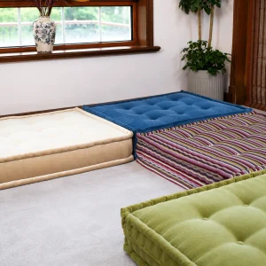French Daybed Sofa : Casey