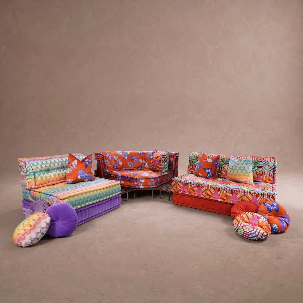 French Daybed Sofa : Brandye