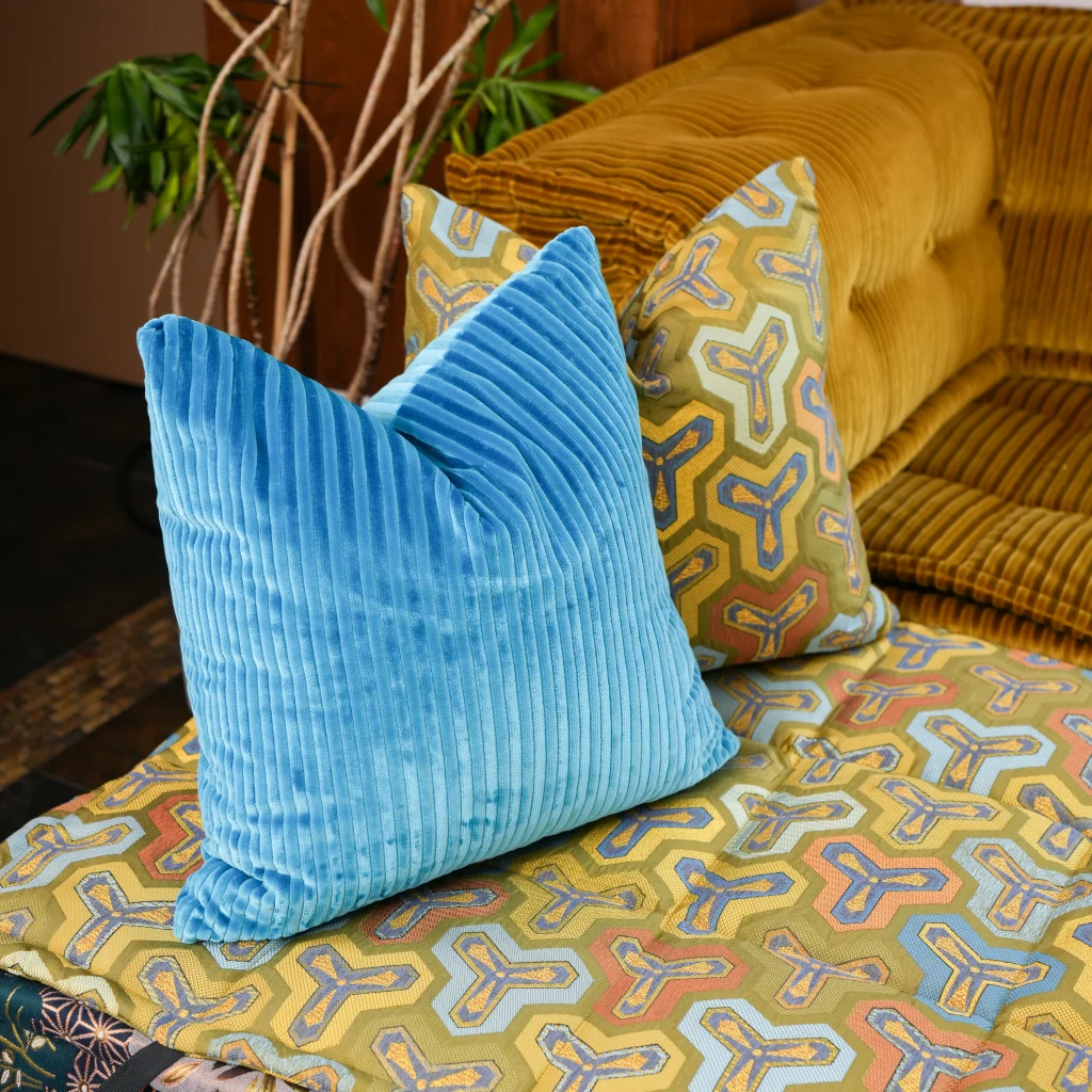 French Daybed Sofa : Mari