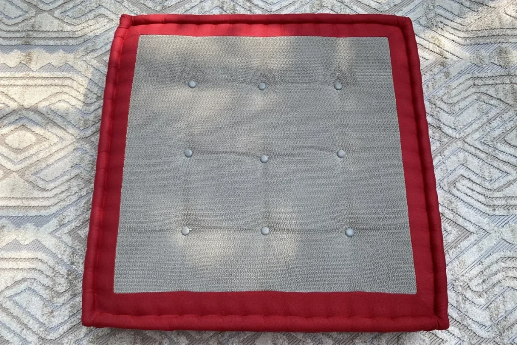Breathable mesh sofa bottom that lets water drain straight through