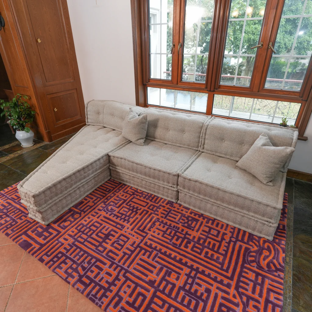 French Daybed Sofa: Giorgio