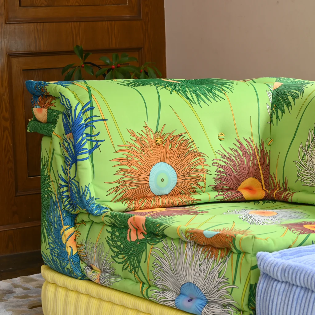 French Daybed Sofa : Grace