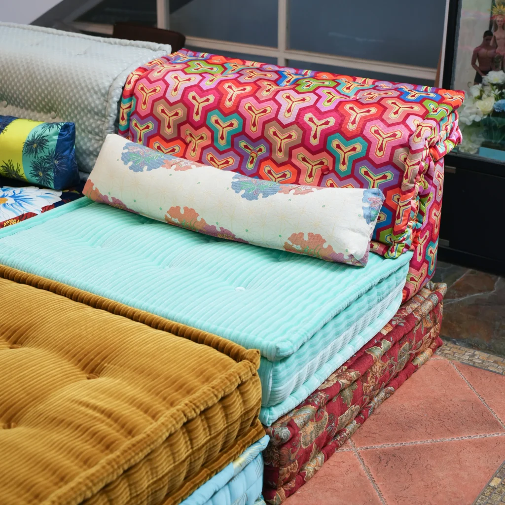 French Daybed Sofa : Ryan