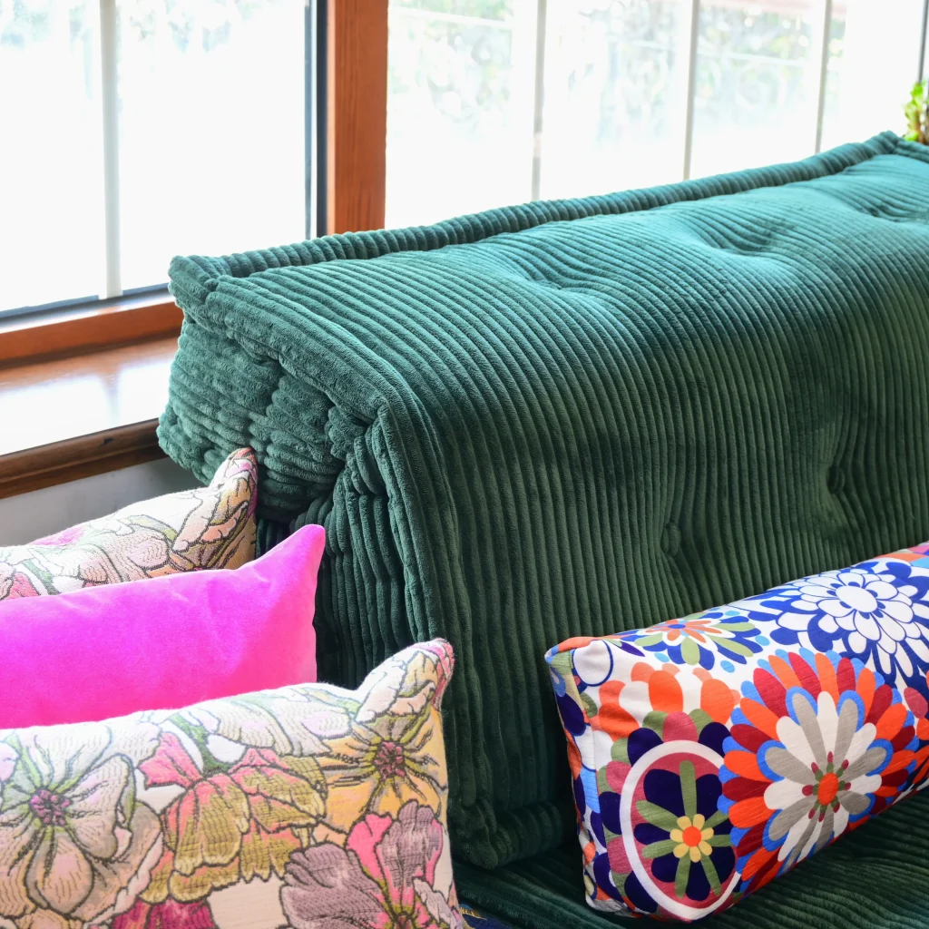French Daybed Sofa : Sara