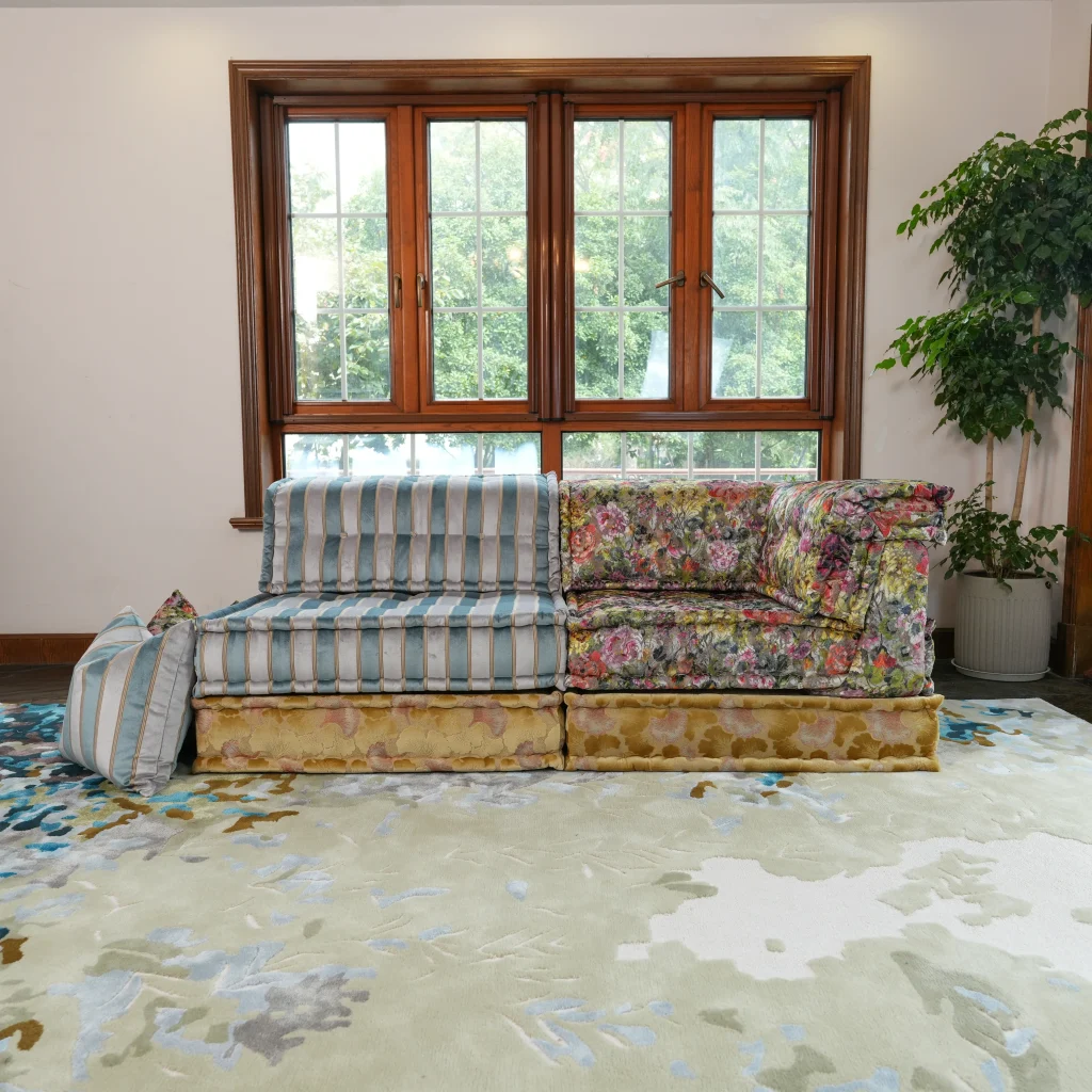 French Daybed Sofa : Sari