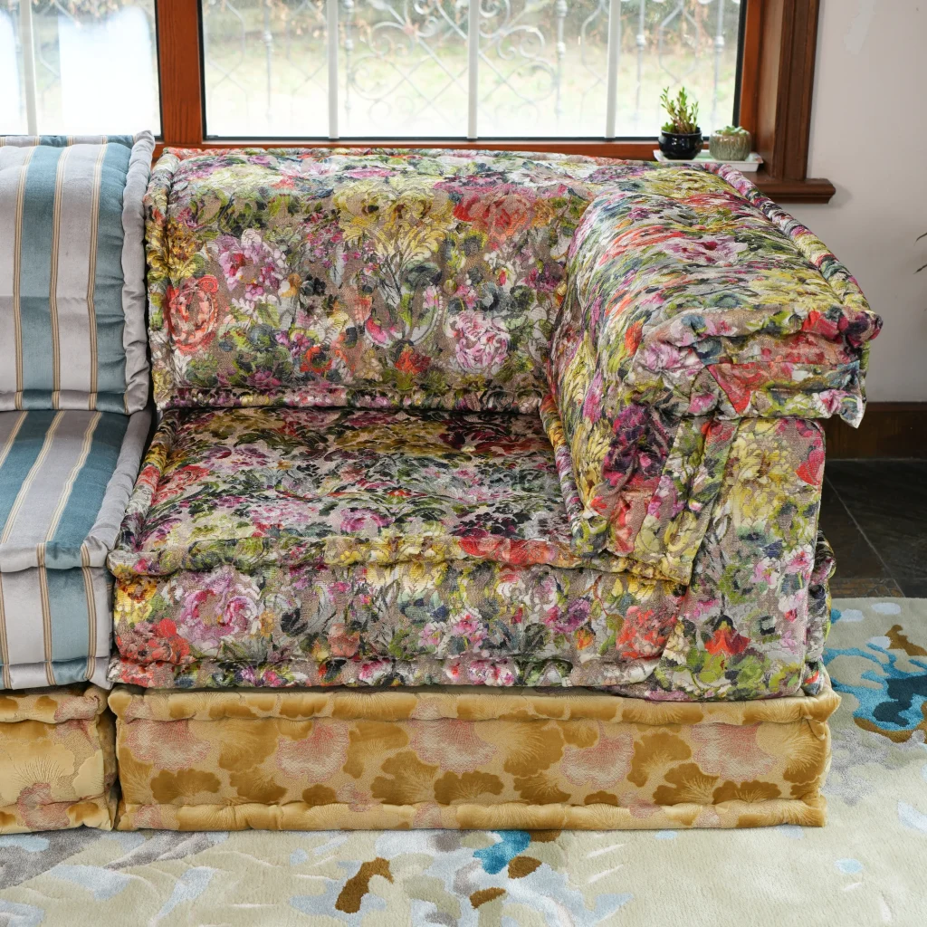 French Daybed Sofa : Sari