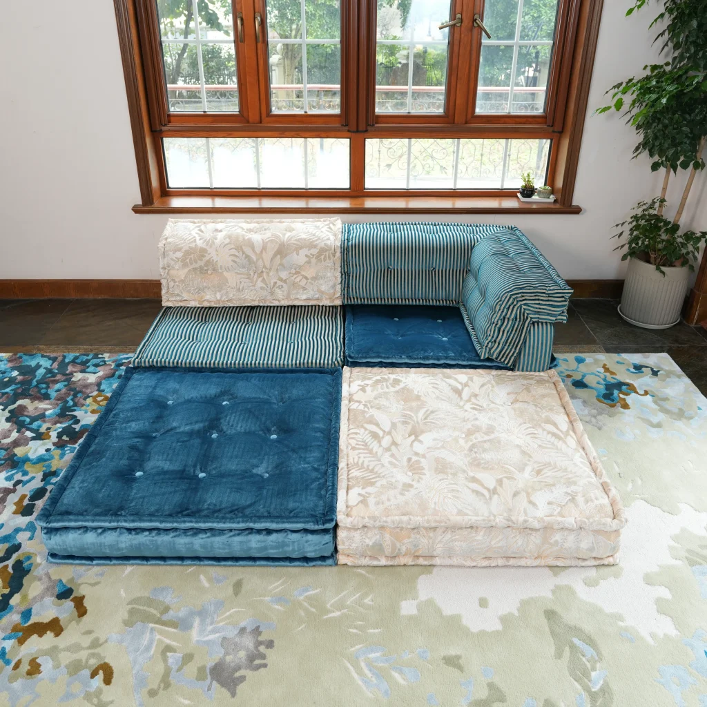 French Daybed Sofa : Sophie