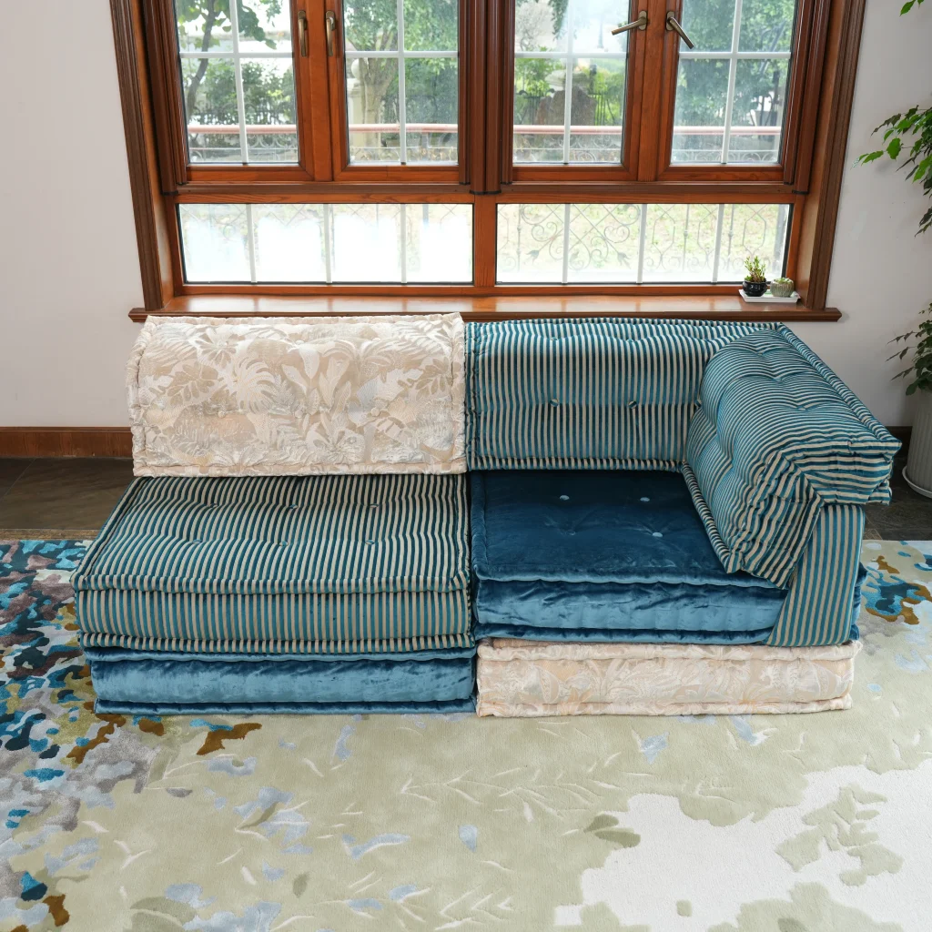 French Daybed Sofa : Sophie